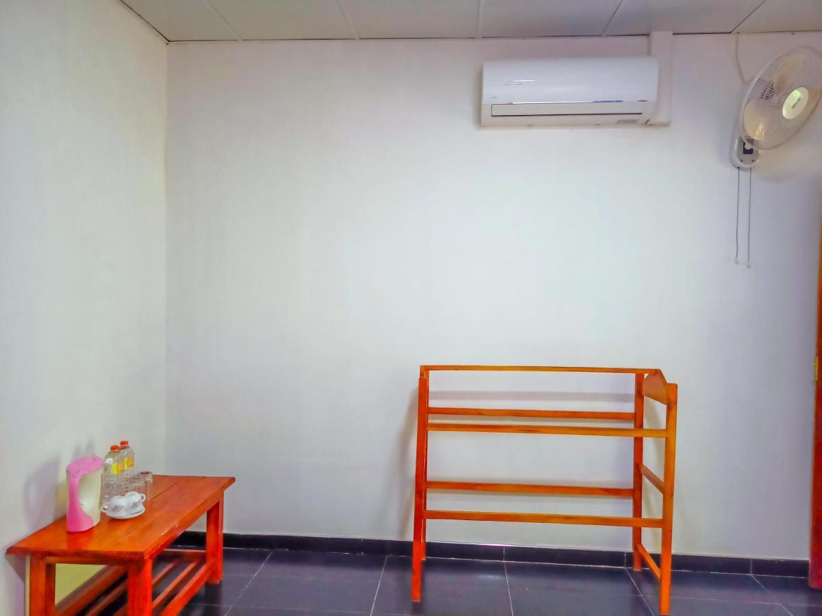 Sun Flower Homestay Sigirîya Extérieur photo